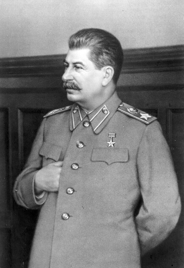 Staline condamné pour la famine ukrainienne de 1930: son petit-fils riposte - Sputnik Afrique