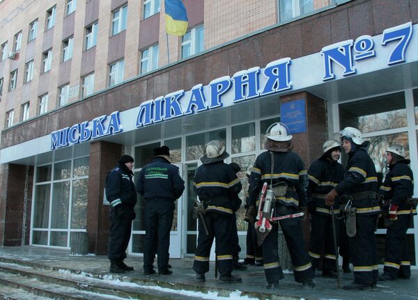 Взрыв в Луганской городской больнице - Sputnik Afrique