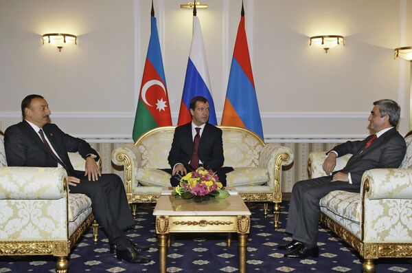 Встреча президентов России, Армении и Азербайджана Д.Медведева, С.Саргсяна и И.Алиева - Sputnik Afrique
