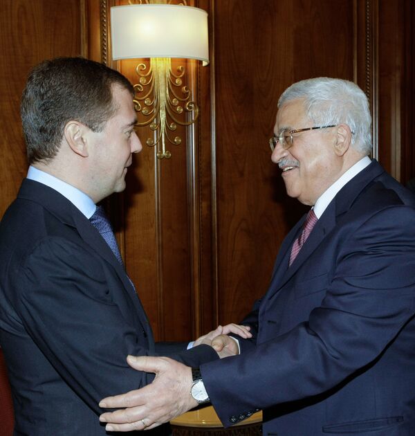 Rencontre Medvedev-Abbas: l'aide à la Palestine au menu (Kremlin) - Sputnik Afrique