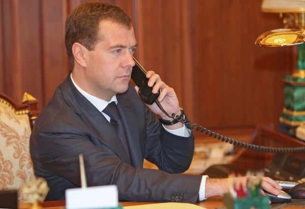 Présidentielle/Ukraine: Medvedev félicite Ianoukovitch de son succès Présidentielle/Ukraine: Medvedev félicite Ianoukovitch de son succès - Sputnik Afrique