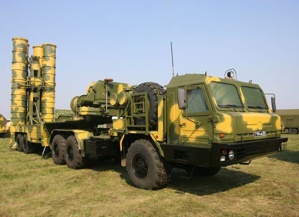 Le S-400 russe peut détruire les missiles balistiques iraniens (concepteur) - Sputnik Afrique