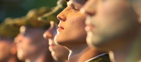 Russie: de plus en plus d'étudiants font leur service militaire (état-major) - Sputnik Afrique