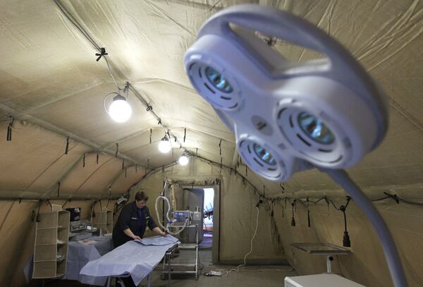 Séisme au Chili: les sauveteurs russes déploient un hôpital aéromobile - Sputnik Afrique