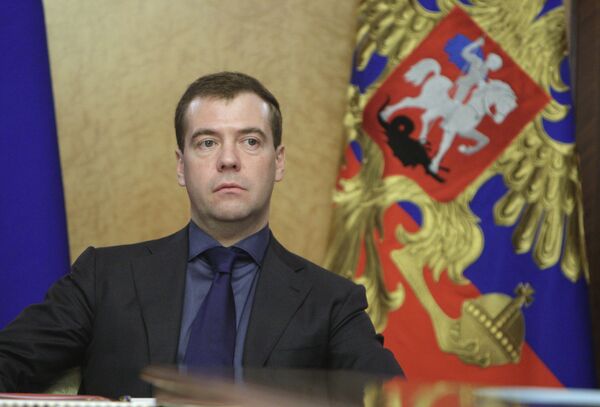 Medvedev, le successeur devenu président (politologues) - Sputnik Afrique