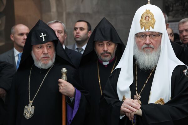 Le Patriarche Cyrille de Moscou et de toutes les Russies en visite en Arménie - Sputnik Afrique