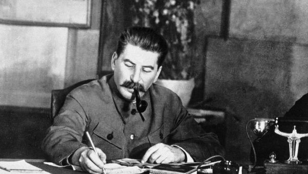 Pourquoi Staline gardera le titre de citoyen d’honneur en République tchèque? - Sputnik Afrique