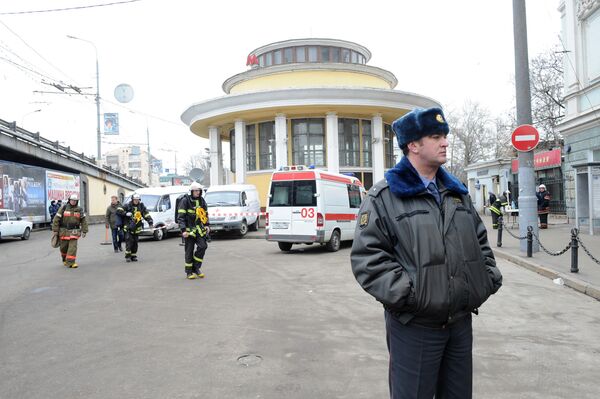 Une ceinture d'explosifs intacte a été trouvée à Moscou dans la station de métro Park Koultoury - Sputnik Afrique