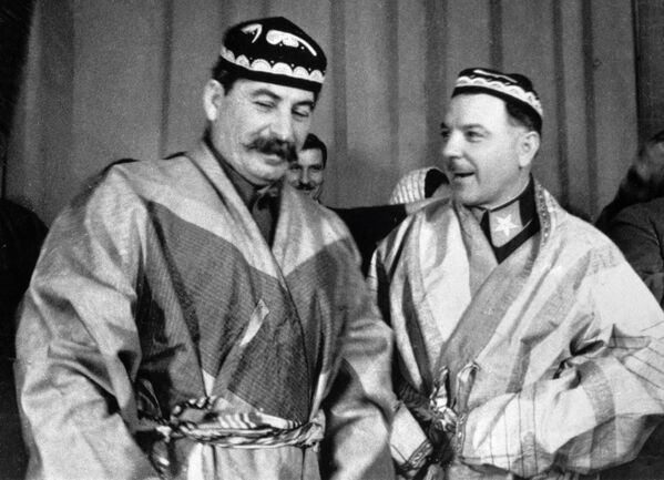 Staline: de Koba au maître du Kremlin  - Sputnik Afrique