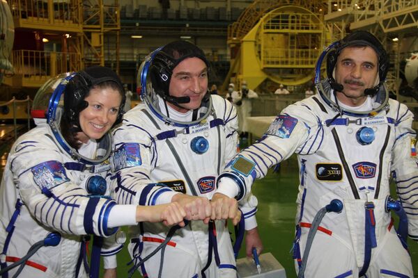 Soyouz en route vers l'ISS avec un nouvel équipage - Sputnik Afrique