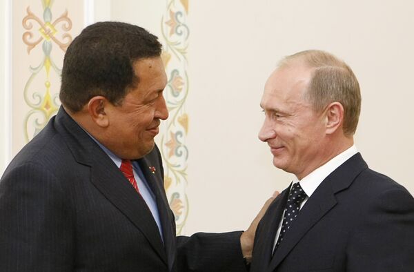 Russie-Venezuela: les livraisons d'armes russes se poursuivront (Poutine) - Sputnik Afrique