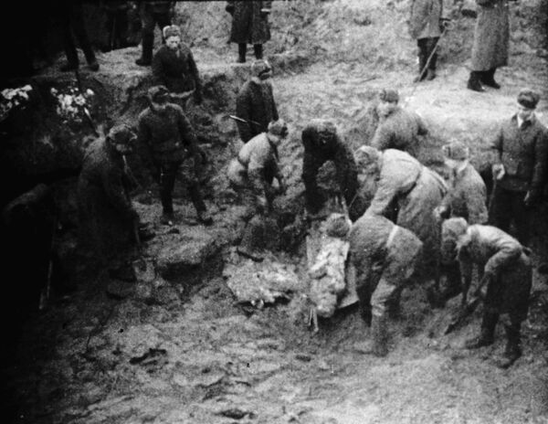 L`exhumation en Katyn - Sputnik Afrique