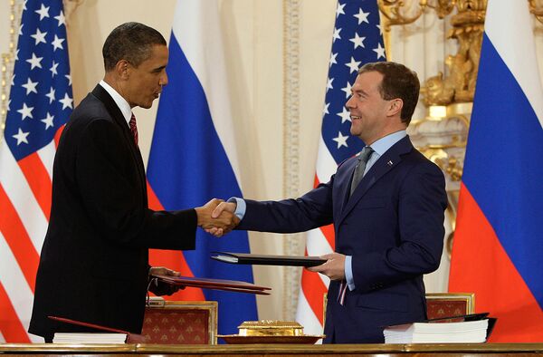 Les présidents Dmitri Medvedev et Barack Obama - Sputnik Afrique