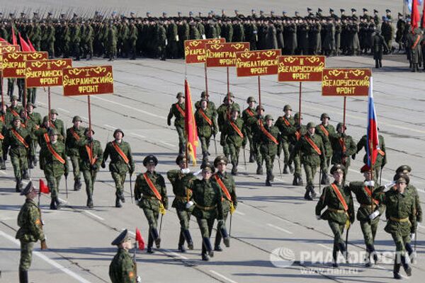 Les préparatifs de la parade du 9 mai  - Sputnik Afrique