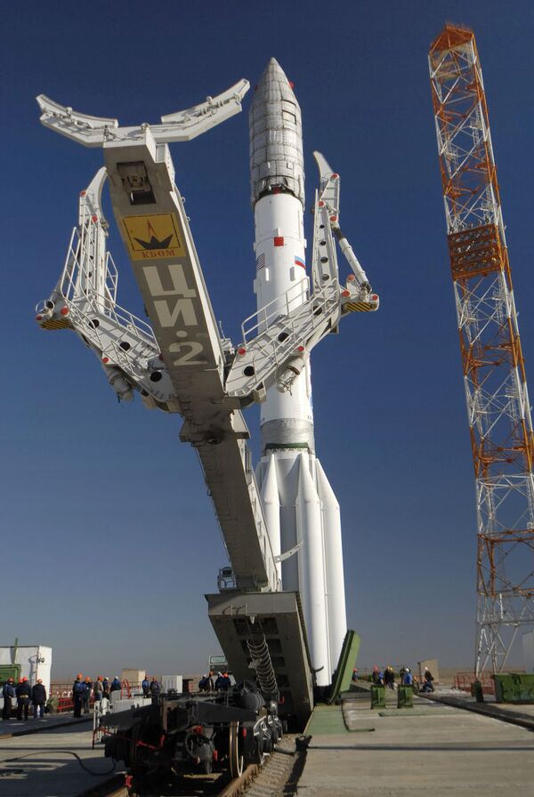 Espace: le tir du lanceur lourd Proton-M réussi  - Sputnik Afrique