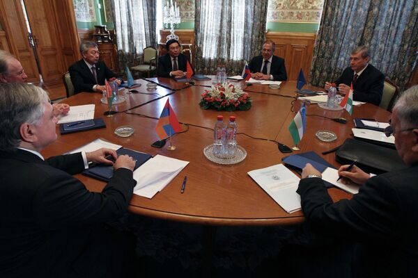 Ukraine-OTSC: coopérer sans adhérer (ministre) - Sputnik Afrique