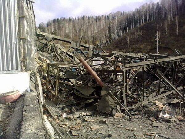 Explosions dans une mine sibérienne: élimination des conséquences  - Sputnik Afrique