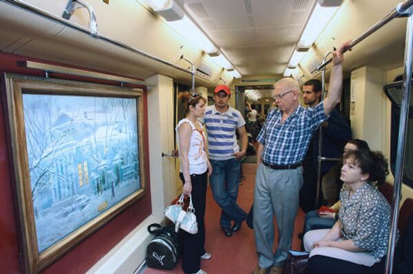 Des tableaux de maître dans le métro de Moscou - Sputnik Afrique