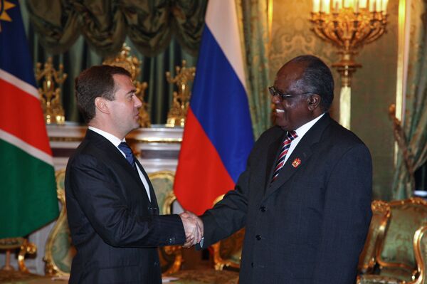 Le président russe Dmitri Medvedev et son homologue namibien Hifikepunye Pohamba - Sputnik Afrique