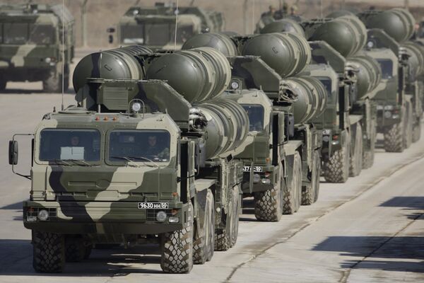 Armements russes de demain: du Topol-M au S-400 - Sputnik Afrique