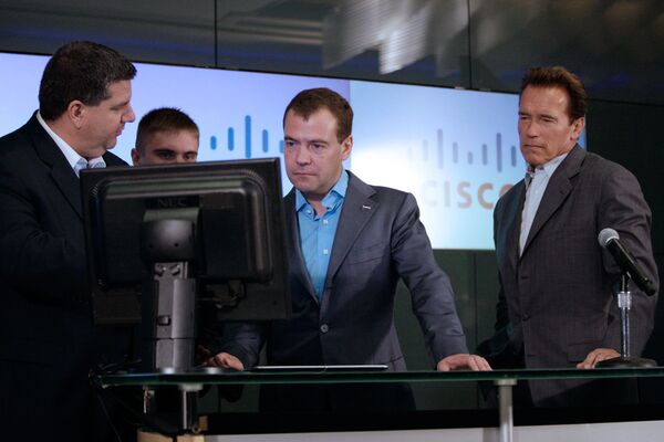 Le président Dmitri Medvedev a visité le siège du groupe Cisco à San José - Sputnik Afrique