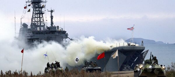 Стратегические командно-штабные учения Восток-2007 - Sputnik Afrique