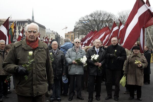 Défilé d'ex-légionnaires des Waffen SS en Lettonie (archive) - Sputnik Afrique