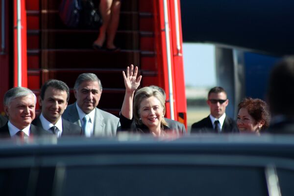 Hillary Clinton, la Secrétaire d'État des États-Unis en visite en  Arménie - Sputnik Afrique