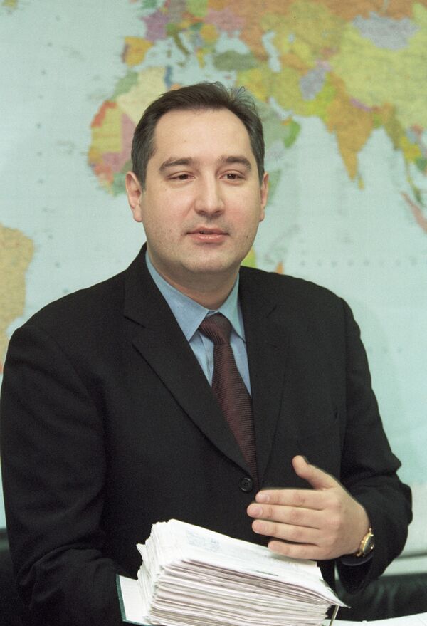 Le représentant permanent de la Russie auprès de l'Alliance Dmitri Rogozine - Sputnik Afrique