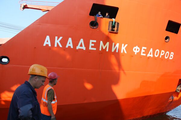 Le navire russe de recherche scientifique « Akademik Fedorov » - Sputnik Afrique