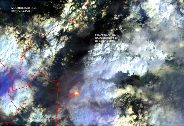 Incendies en Russie: plus de 600 points chauds visibles depuis l'espace - Sputnik Afrique