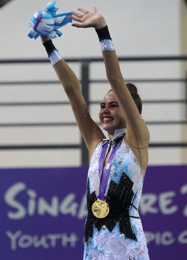 Alexandra Merkulova, championne de gymnastique rythmique - Sputnik Afrique