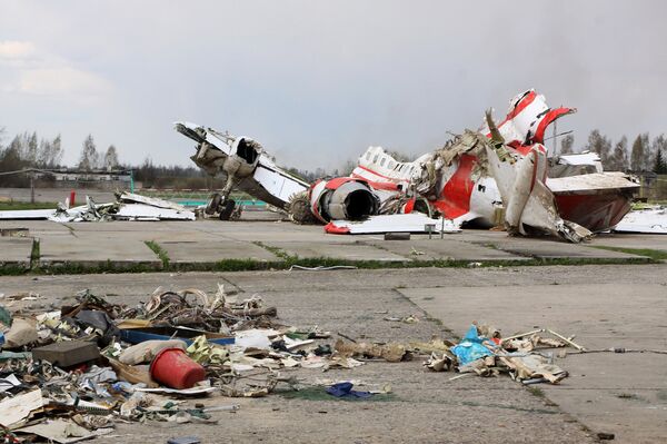 Le crash de l'avion Tu-154 du président polonais Lech Kaczynski - Sputnik Afrique
