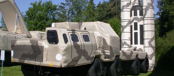 Надувные макеты военной техники появятся на вооружении российской армии - Sputnik Afrique