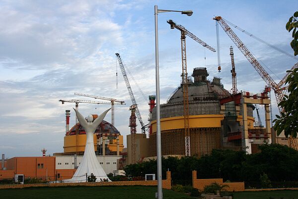 Centrale nucléaire indienne: la Russie construira deux autres réacteurs - Sputnik Afrique