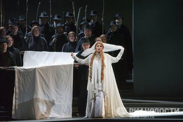 Анна Нетребко выступила в премьере оперы Г.Доницетти «Лючия ди Ламмермур» в Мариинском театре - Sputnik Afrique