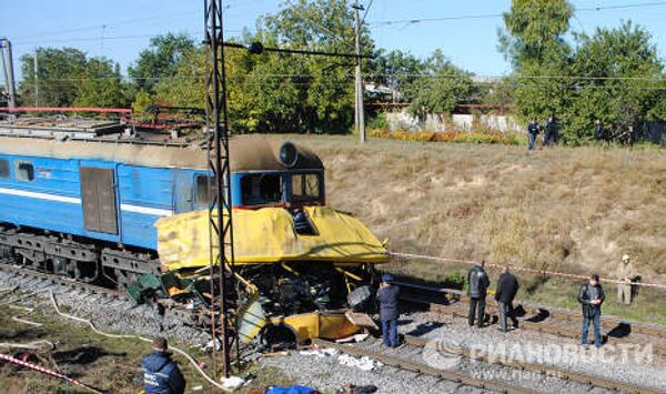 Collision meurtrière en Ukraine: sur les lieux de la tragédie  - Sputnik Afrique