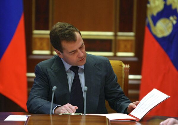 Le président russe Dmitri Medvedev a déclaré lundi qu'il ne tarderait pas à faire un choix parmi les candidats proposés pour le poste de maire de Moscou. - Sputnik Afrique