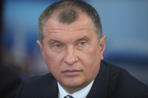 Igor Setchine, vice-premier ministre russe chargé de l'énergie - Sputnik Afrique