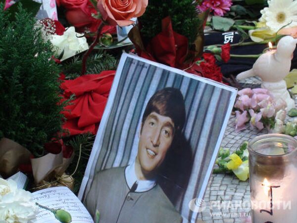 Strawberry Fields 30 ans après l’assassinat de John Lennon - Sputnik Afrique