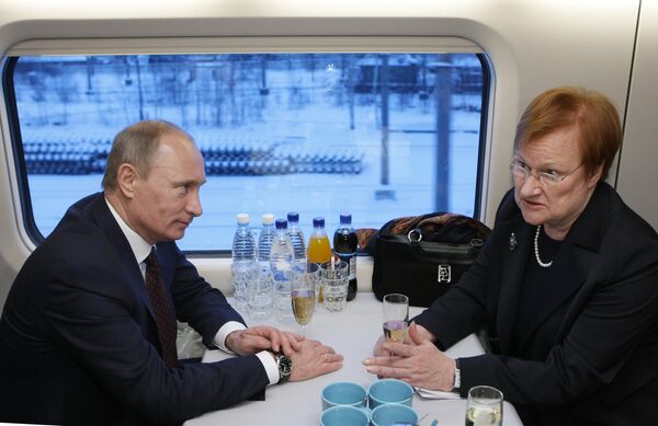 Le nouveau TGV Helsinki-Saint-Pétersbourg: Poutine et Halonen contents du voyage - Sputnik Afrique