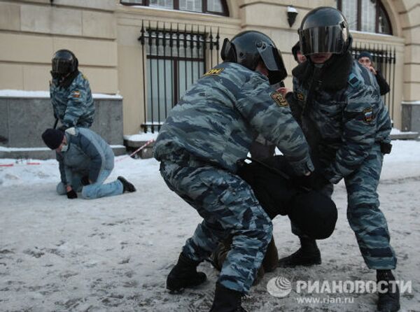 Les troubles à Moscou et Saint-Pétersbourg lors des manifestations de supporters de foot - Sputnik Afrique