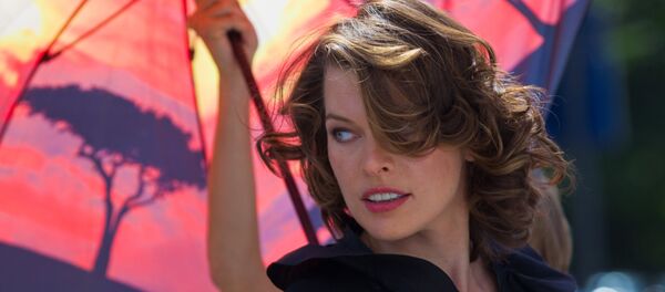 Milla Jovovich - Sputnik Afrique