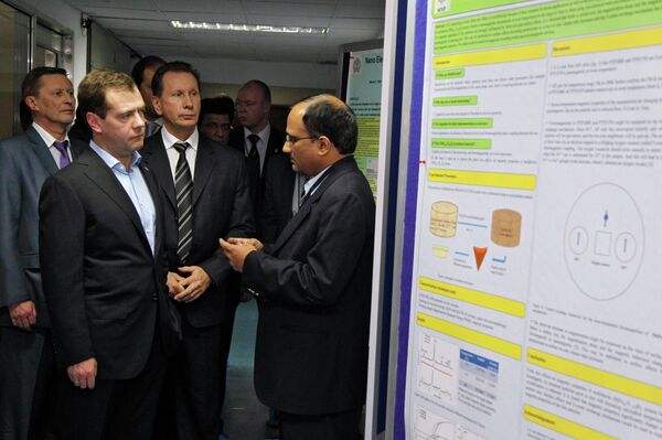 Le président russe Dmitri Medvedev à l'Université technologique à Mumbai - Sputnik Afrique