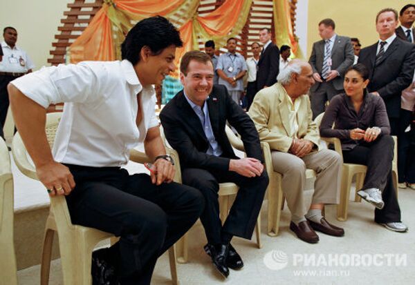 Dmitri Medvedev visite le Taj Mahal et Bollywood - Sputnik Afrique