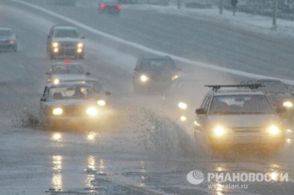 Moscou: suites de la pluie verglaçante - Sputnik Afrique