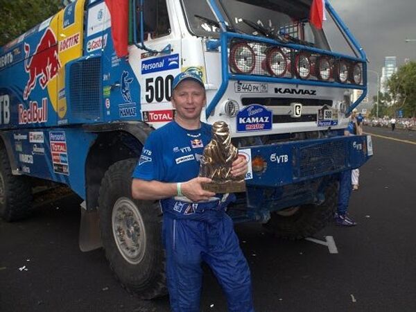 Dakar 2011: les vainqueurs du rallye     - Sputnik Afrique