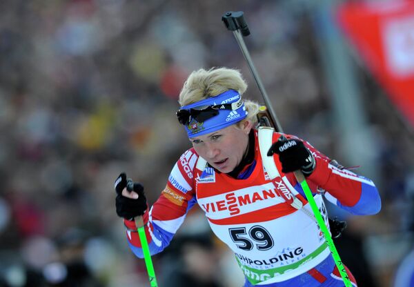 L'équipe féminine russe de biathlon remporte le relais en Italie - Sputnik Afrique