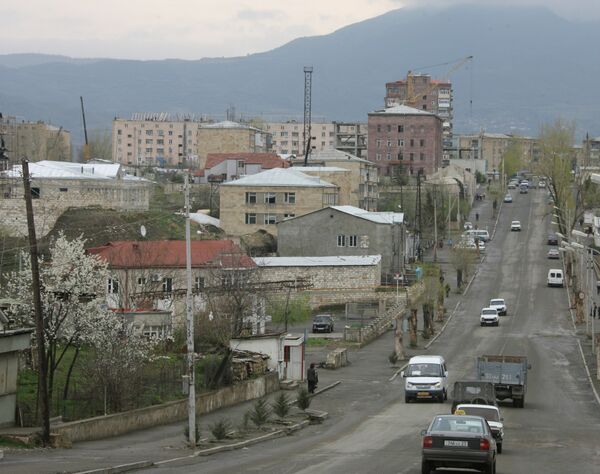 Haut-Karabakh: visite des médiateurs internationaux dans la zone du conflit - Sputnik Afrique