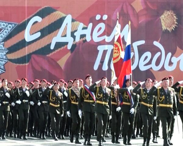 La Parade de la Victoire à Saint-Pétersbourg  - Sputnik Afrique